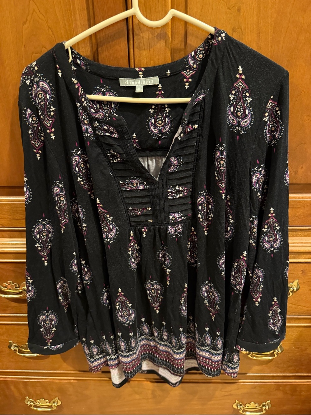 Daniel Rainn Black Paisley Pintuck Peasant Blouse with Purple & Cream Accents